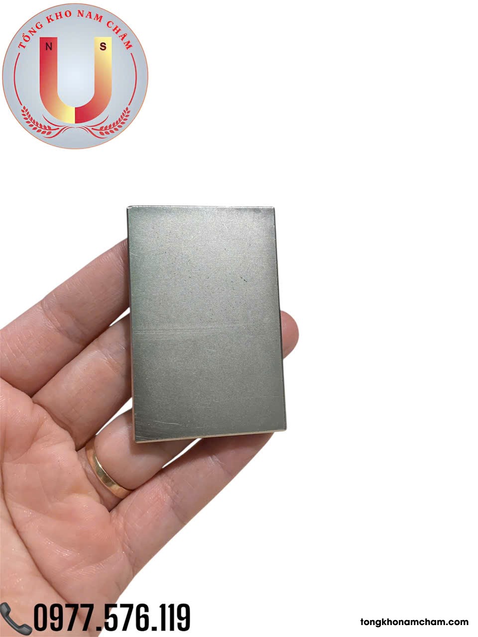Nam châm đất hiếm lực hút mạnh. nam châm trắng 60x40x5mm